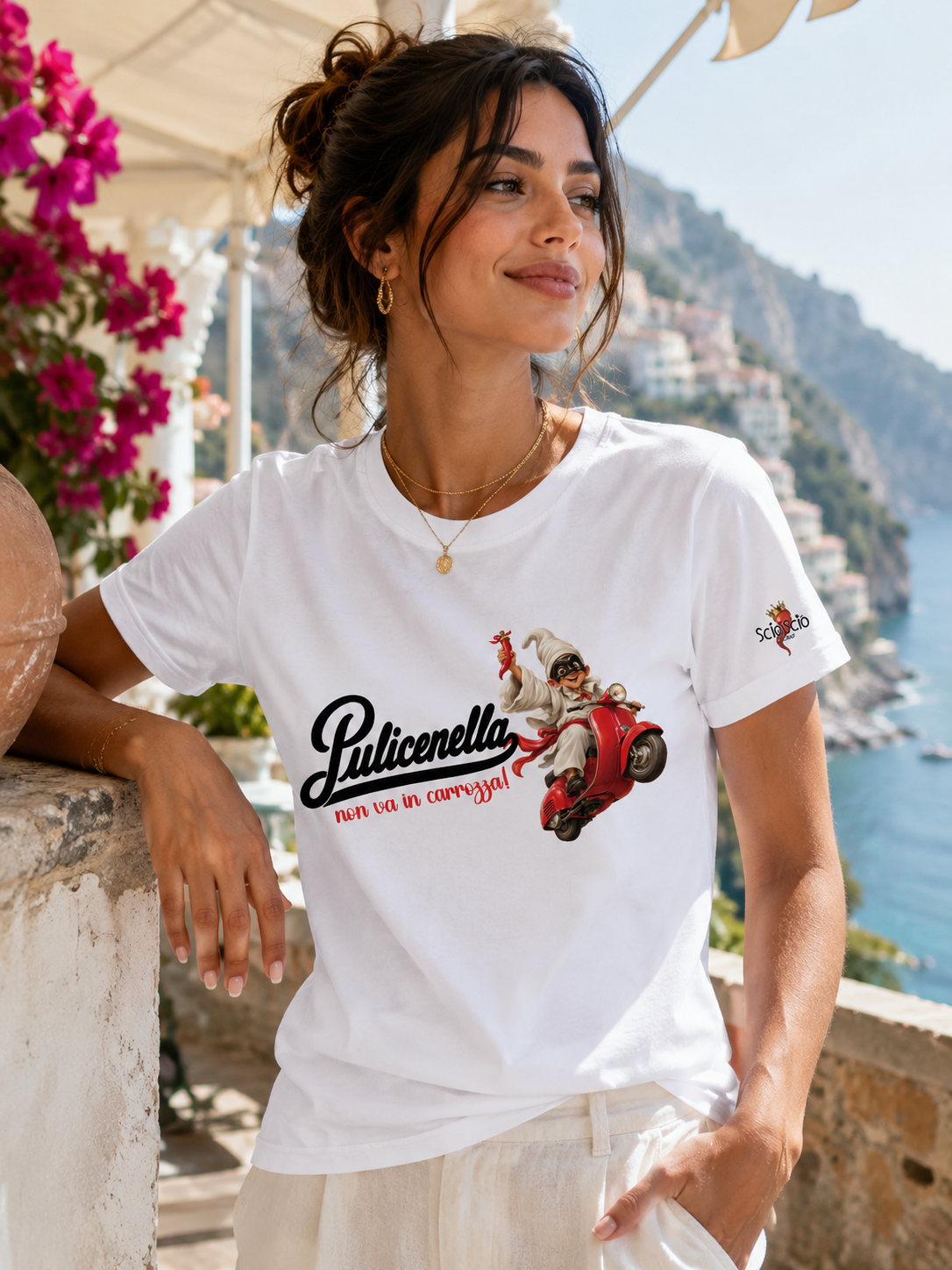 T-shirt “Pulicenella non va in carrozza” – Sciò Sciò Ciucciuè